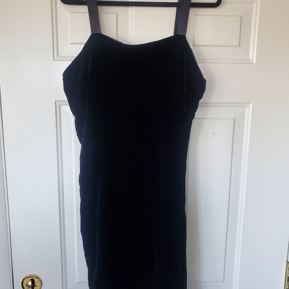 New Belly Basics Velvet and Silk Dress size L